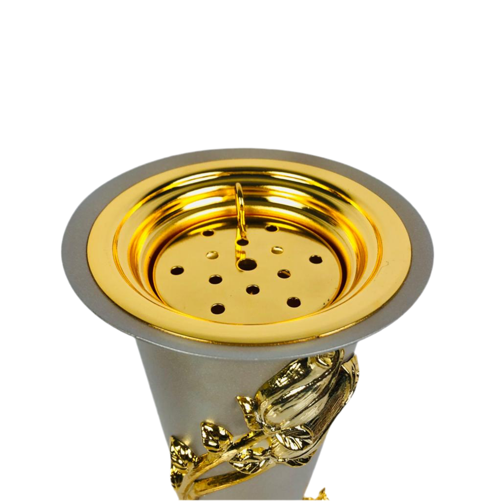 Golden Derby Incense Burner β Elegant Horse & Floral Design