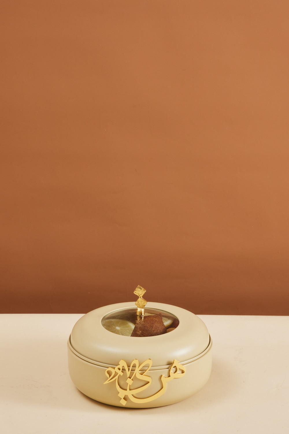 Diwan Luxury serving iron dish