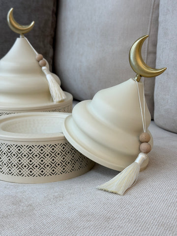 Qamar Al Noor – Small Date & Sweet Bowl
