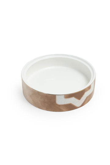 Arabic-Inspired Ceramic Serving Bowl with Lid – Beige & White Pattern