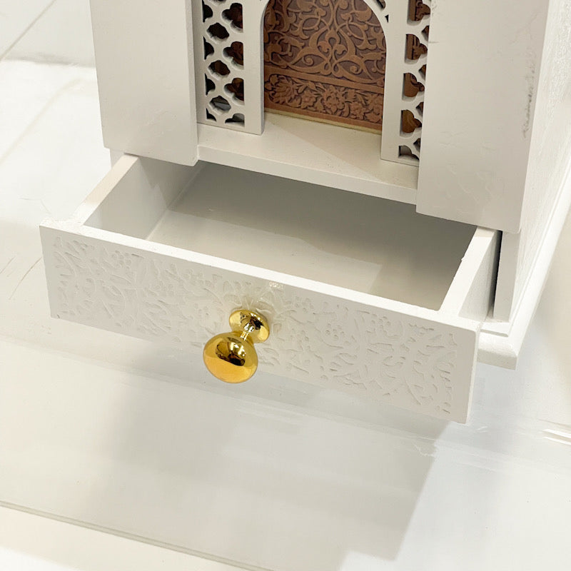 Ornate White Incense Burner – Elegant Arabic-Style Mabkhara