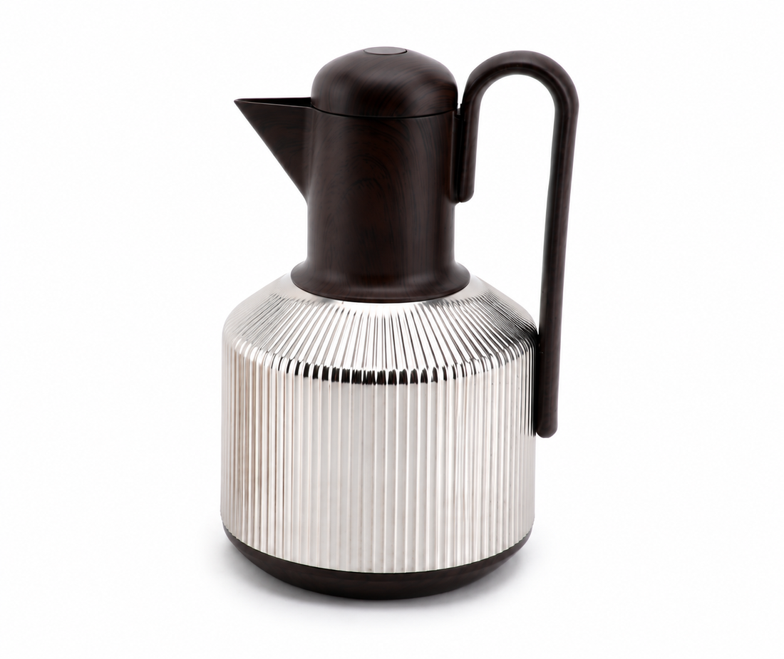 Pre-order Arriving July 2026 - Ribbed Vacuum Flask – Dark Wood Handle (1L)