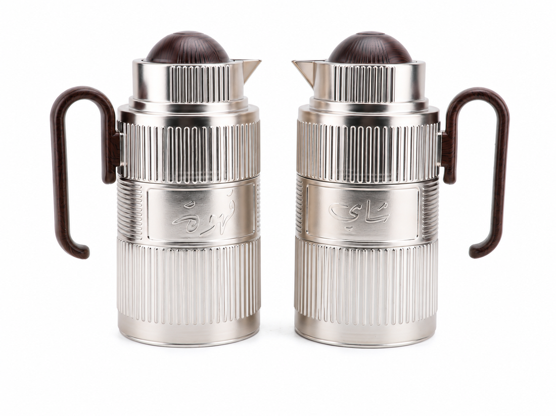Pre-order Mono Ribbed Vacuum Flask Set – Dark Wood Handle (2 × 1L)
