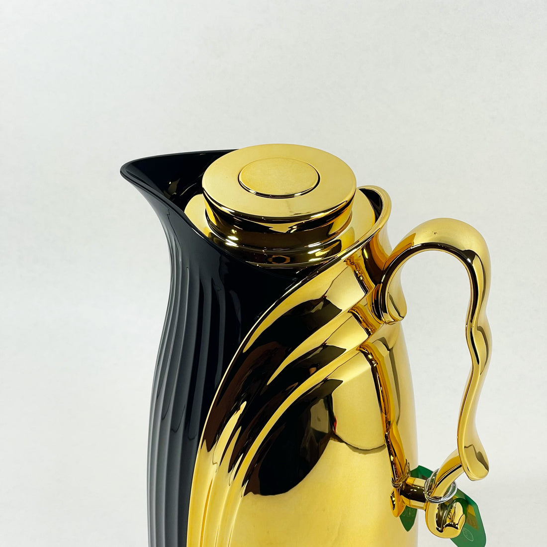 Kanz – Royal Arch Flask (Black & Gold, 1L)