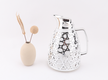 Kanz – Signature Geometric Flask (1L White & Silver)